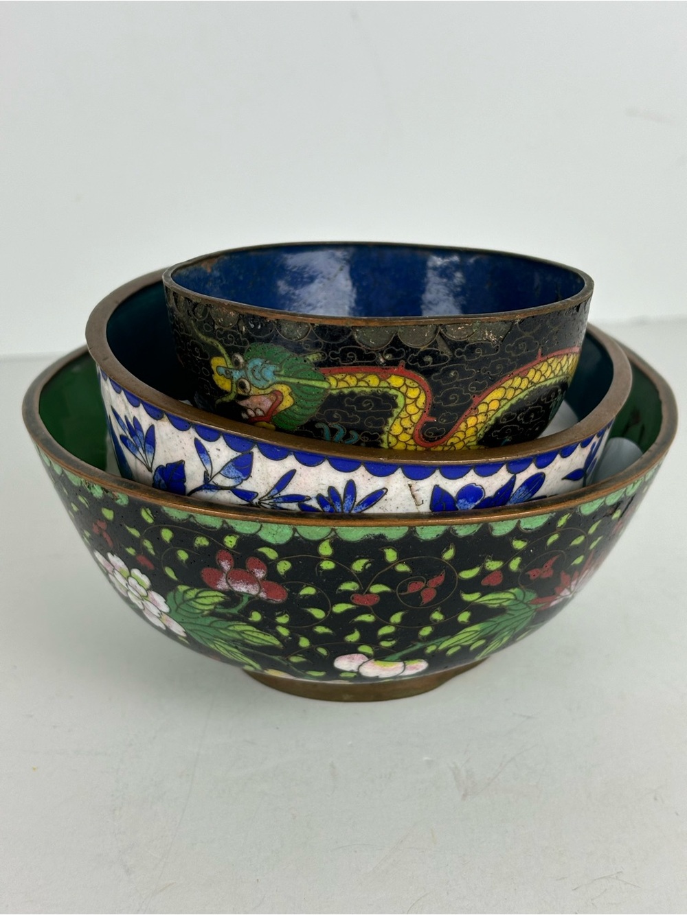 Vintage Chinese Cloisonné Enamel Bowls Featuring Floral & Dragon Designs/3-pc